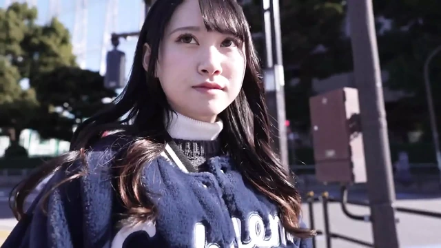 Bölüm2 Rika öpülüp güzel şaplak atıldığında çok heyecanlanıyor ve mutlu bir şekilde fışkırtıyor! 247