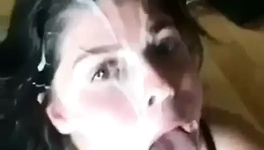 karısı püskürdü