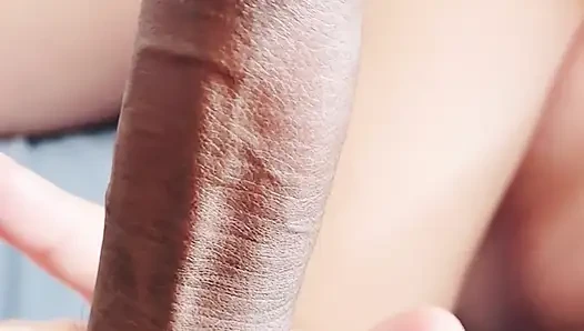 Rastgele Kanadalı kız ilk toplantımızda sikimi oynuyor