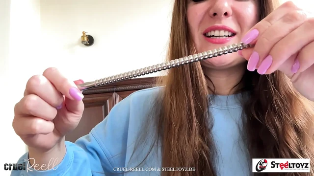 Cruel Reell, Steeltoyz'un yalama gece baskısını ve dalgalı üretral tıkacı açıklıyor