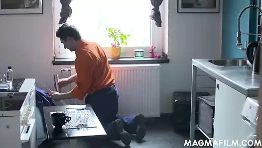 Busty dik samy tilki olduğunu on fire için sıcak hile seks