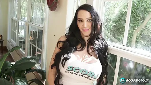 Amy Anderssen: bikinili seks