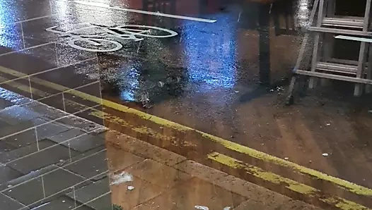 Lübnanlı kız tesettürlü giyim mağazasında seks yaptı