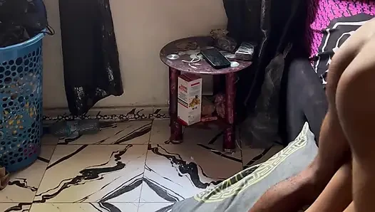 En iyi Güney Afrika porno yıldızı desi çiftin domaltarak sikiştiği en iyi sert anal seks