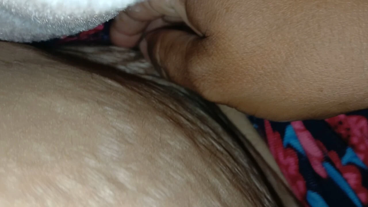 I fucked my step sister at night when no one was home