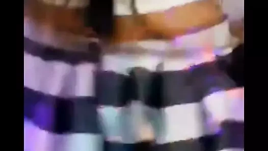 VP09 - Erika Marquina 45xtt