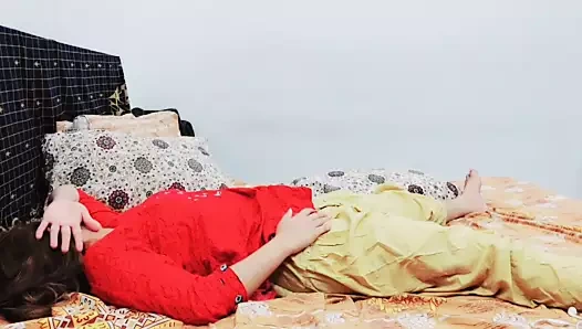 Pakistanlı eş xxx ev yapımı porno