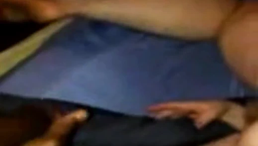 Sikini güzel vurdu. lanet benim kedi içeri boşalır