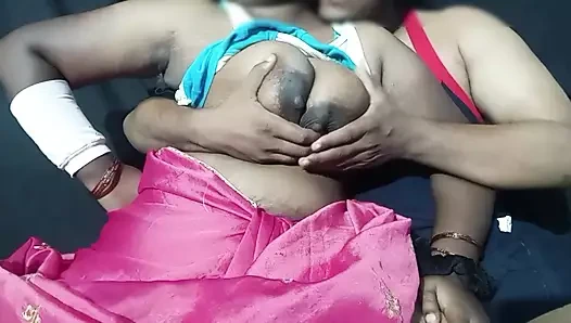 Yeni sari giyen Hintli evli kadın ateşli seks yapıyor