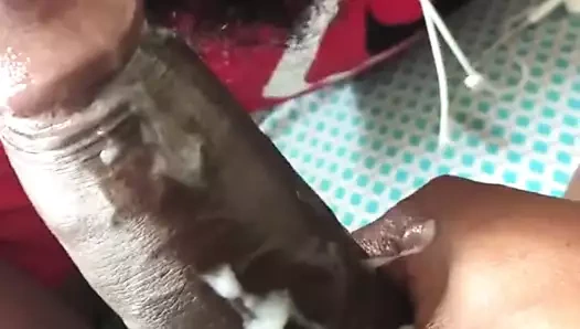 Bbc tranny trtsj gets ona büyük çük emdi