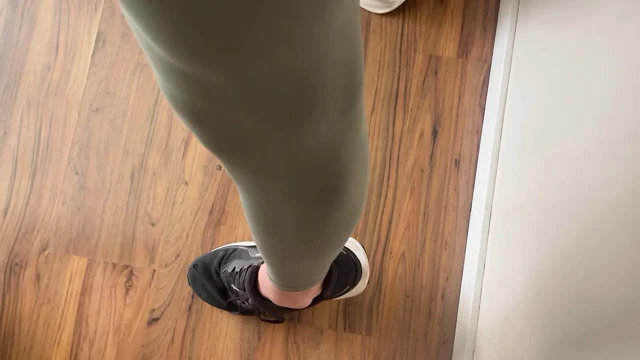 Lycra Gym Gear Masturbating