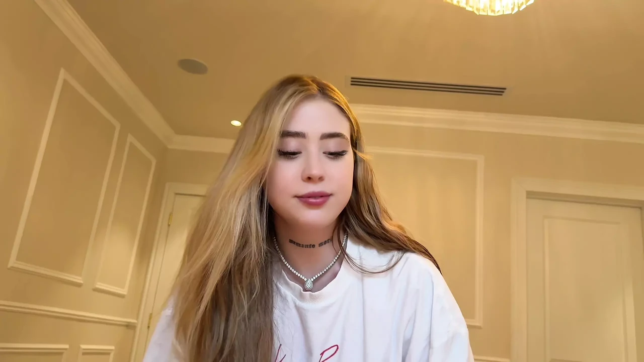 Premium Little Stepsister Sneaks Into My Room Forgot To Wear Pantiesrosie Rider (Full Video) - Sydney Special