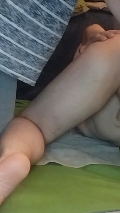 O da arıza yapmaya bayılıyor, kız arkadaşım beni dildo ve eliyle beceriyor | Klip 1