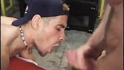 Johnny yükler alır