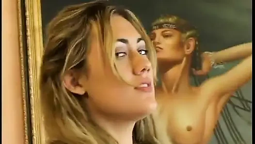 Yarağıma boşalmaktansa kıyafetlerini çıkar