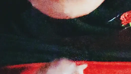 Dominikli iri güzel komşu onu oyundan çekiyor! (iPhone Kaydedildi)