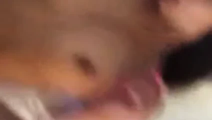 lanet bir Asya kız arkadaş