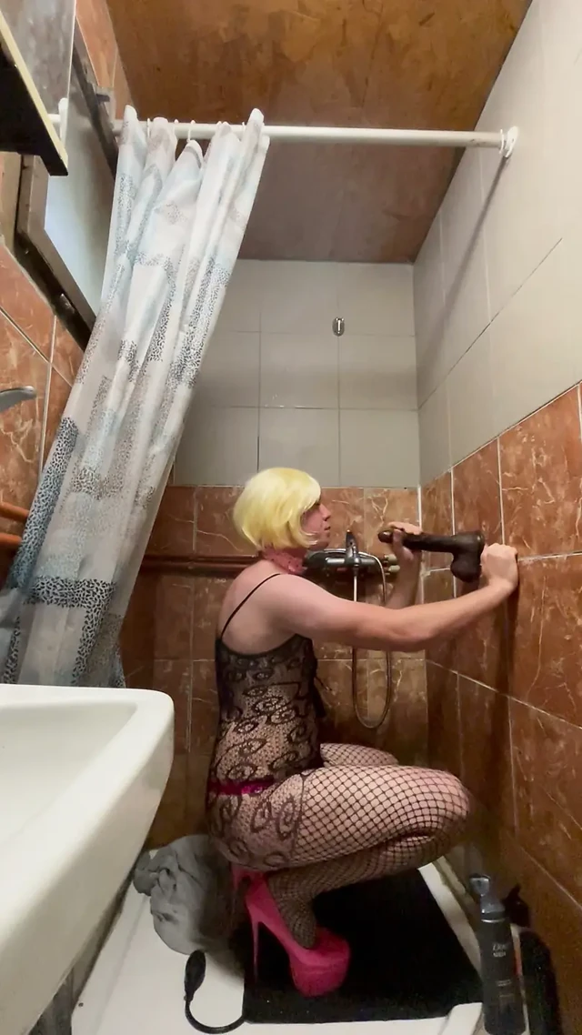 Aptal sissy orospu kendini bbc ile tatmin ediyor