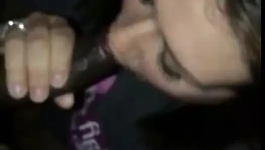 Plan cul interracial avec capote