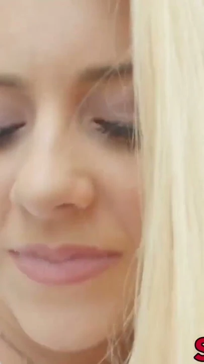 şehvetli üvey kız oturur üzerinde sert dick ve sürmek o çılgınca içinde pov | Klip 1