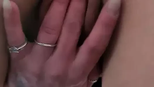 Mrs fingering