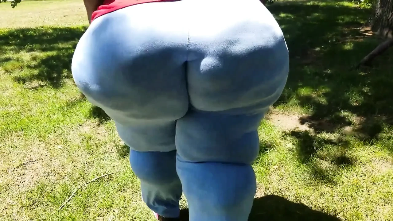 Exclusive: Walking In My Blue Pants Gilf Chubby Granny Outdoor Black Hd Porn (4K Ultra) - London Special