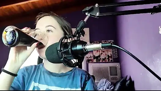 10 dakikadan kısa sürede öğle yemeğimi yiyorum