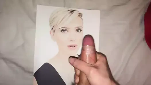 Scarlett johansson boşalmak haraç