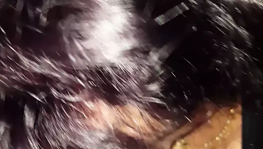 Olgun komşu benim genç horoz üzerinde pratik yapıyor