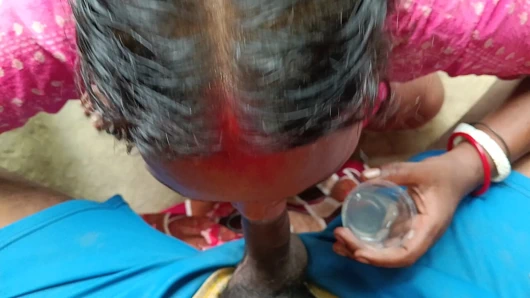 Desi hot bhabhi ne daru Piya aur land chusa