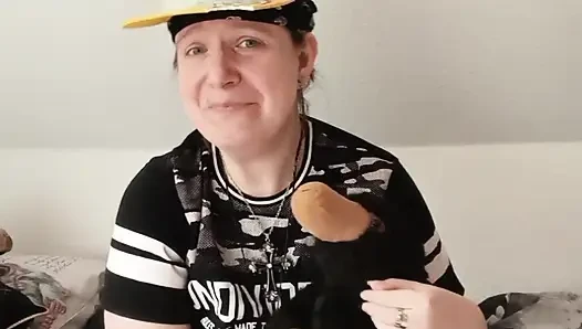 2000'lerin başındaki erkekler... (Bir cosplay parodi peri masalı)
