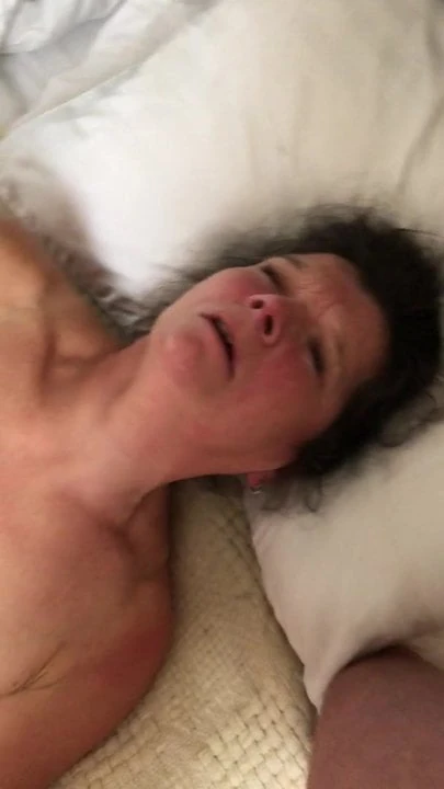 Ben ve alt oynuyorum .. full video şifreli okuma profili