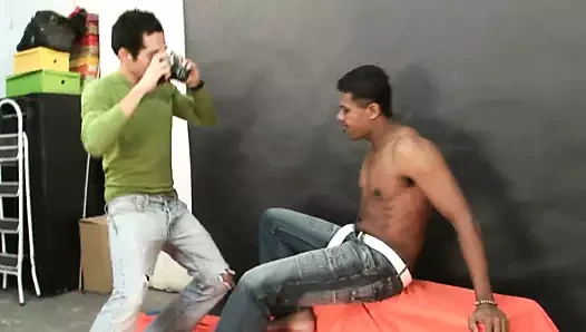 Seksi latinos düz becerdin tarafından sürpriz tarafından hsi en iyi arkadaş