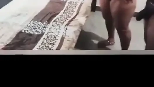 Tamil çift aşkla mutlu hareket