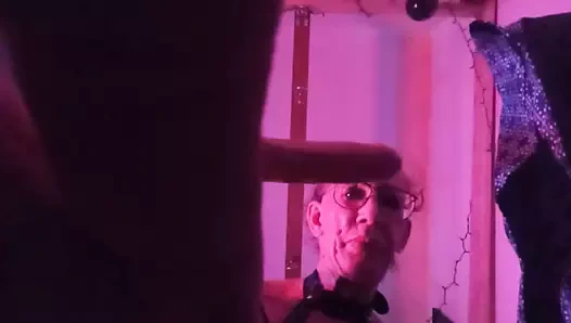 Lovedildos bir vurma alır!