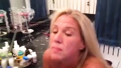 onu cummy yolları gösteriliyor