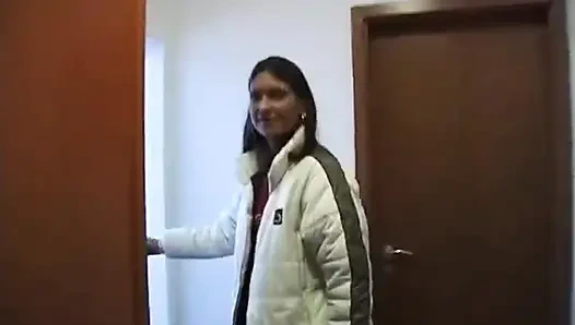 Doris 19, genç esmer film yıldızı olmaya çalışıyor