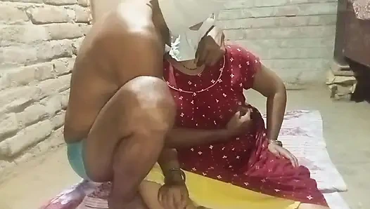 Evde kimse yokken hizmetçi bendim.