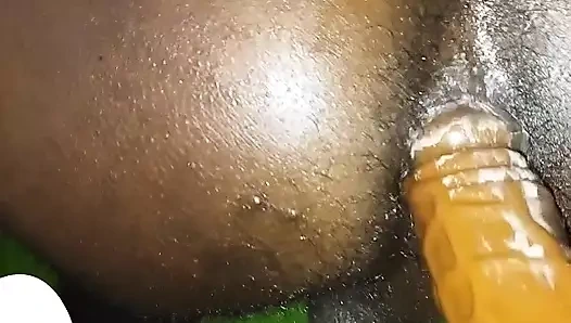 Kocamın götüne vurdum.