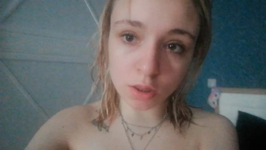 Nazik erotik ev yapımı mastürbasyon ile orgazm