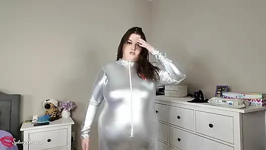 Güvenlik kadın robotu arıza yapıyor