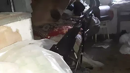 Şişmiş ıslak amcığıma mastürbasyon yapıyorum - lezbiyen illüzyon