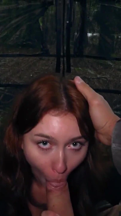 VIP4K. Süper azgın hatun hangi yarağı seçeceğini bilmiyordu | Klip 1