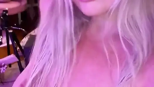 Kendinizi sevin ve ben de aynı şeyi yapıyorum