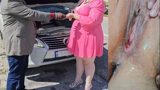 Mobil tamirci arızalı araba ile yardım etmeyi bırakıyor ama sonunda amımı dölüyle dolduruyor