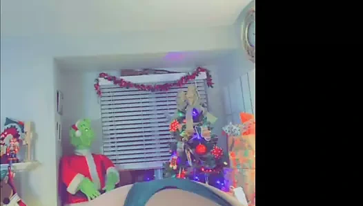 Fuuuuck! Randalin büyümeye devam ediyor (lütfen yemeye devam edin)