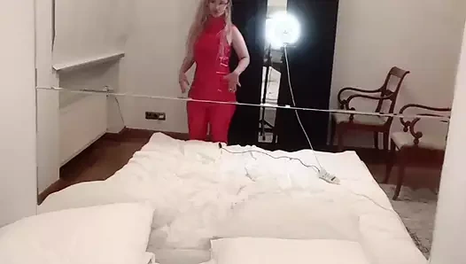 First Version şarkısını yanıtla