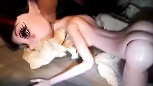 Cum haraç için draculaura