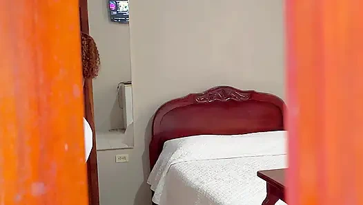 I seduce my stepbrother until I convince him to FUCK me