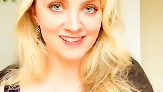 Evanna Lynch - Instastory